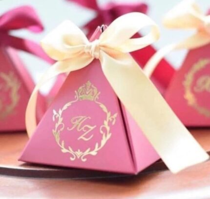 Pink Colour Triangle With Riban Bow