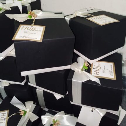 Gift Boxes For Sepcial Umrah Evant
