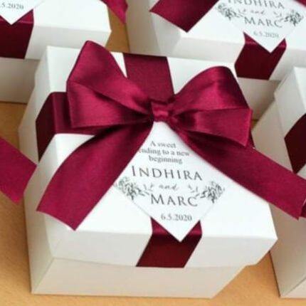 Mahroon Tai With Tag Bid Boxes