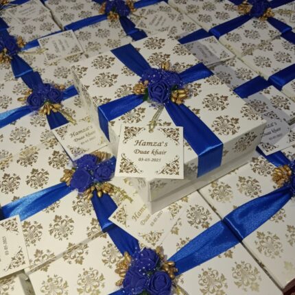 Half Kg Hard Sweet Box With Flowers Seeds Name Tag