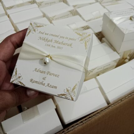 Off White Ribbon With Motti Box