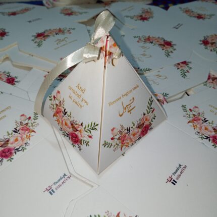 4 Colour Triangle With Couple Names